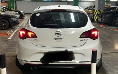 Opel Astra J, 2014 год, 1 600 000 рублей, 2 фотография