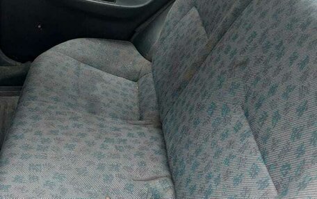 Nissan Almera, 1996 год, 150 000 рублей, 2 фотография
