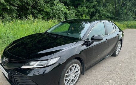 Toyota Camry, 2019 год, 2 900 000 рублей, 2 фотография