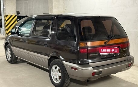 Mitsubishi Chariot III, 1995 год, 410 000 рублей, 2 фотография