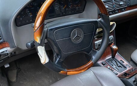Mercedes-Benz S-Класс, 1998 год, 300 000 рублей, 2 фотография