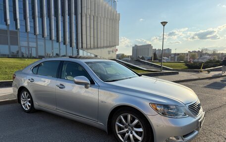 Lexus LS IV, 2008 год, 1 890 000 рублей, 3 фотография