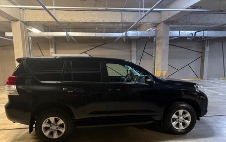 Toyota Land Cruiser Prado 150 рестайлинг 2, 2013 год, 2 900 000 рублей, 4 фотография