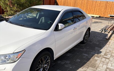 Toyota Camry, 2014 год, 1 890 000 рублей, 2 фотография