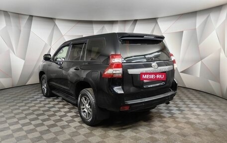 Toyota Land Cruiser Prado 150 рестайлинг 2, 2015 год, 3 185 150 рублей, 4 фотография