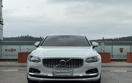 Volvo S90 II рестайлинг, 2021 год, 3 000 100 рублей, 3 фотография
