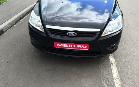 Ford Focus II рестайлинг, 2011 год, 700 000 рублей, 3 фотография
