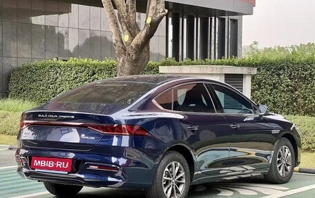 BYD Qin, 2023 год, 1 350 000 рублей, 6 фотография