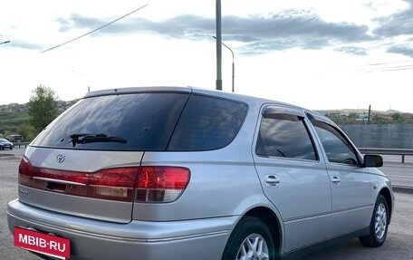 Toyota Vista V30, 1999 год, 610 000 рублей, 4 фотография