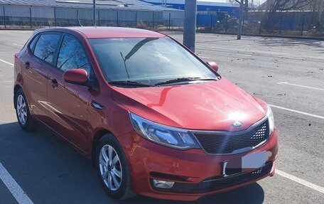KIA Rio III рестайлинг, 2016 год, 1 000 000 рублей, 3 фотография