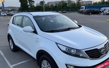 KIA Sportage III, 2011 год, 1 650 000 рублей, 2 фотография