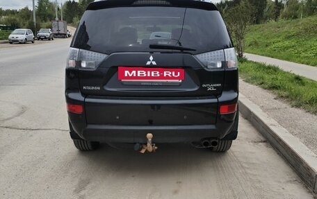 Mitsubishi Outlander III рестайлинг 3, 2007 год, 1 050 000 рублей, 2 фотография