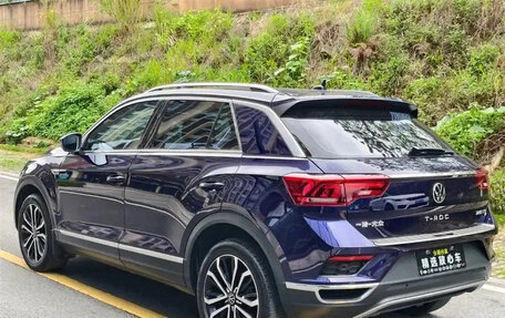Volkswagen T-Roc I, 2022 год, 1 600 060 рублей, 6 фотография