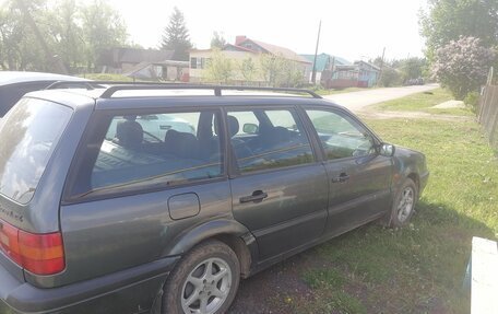 Volkswagen Passat B4, 1995 год, 160 000 рублей, 3 фотография