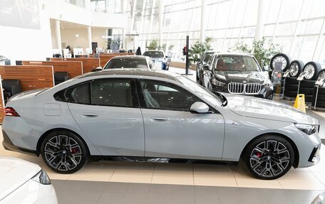 BMW 5 серия, 2024 год, 9 750 000 рублей, 4 фотография