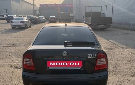 Skoda Octavia IV, 2004 год, 595 000 рублей, 2 фотография