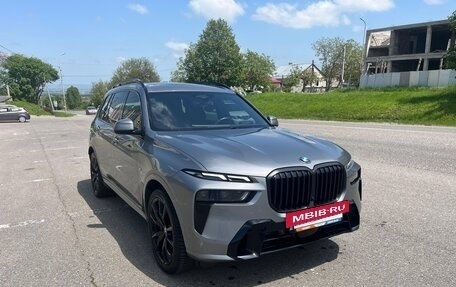 BMW X7, 2023 год, 13 720 000 рублей, 2 фотография