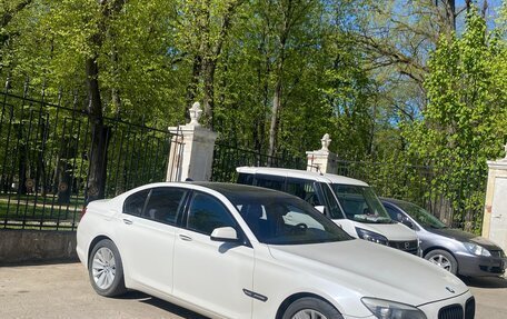 BMW 7 серия, 2011 год, 1 850 000 рублей, 9 фотография