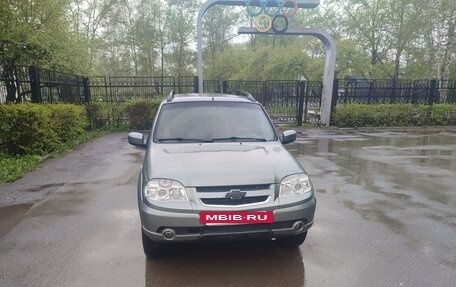 Chevrolet Niva I рестайлинг, 2013 год, 470 000 рублей, 2 фотография