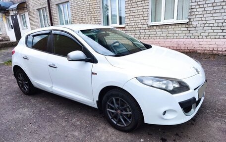 Renault Megane III, 2013 год, 679 000 рублей, 4 фотография