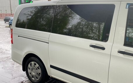 Mercedes-Benz Vito, 2015 год, 2 400 000 рублей, 4 фотография