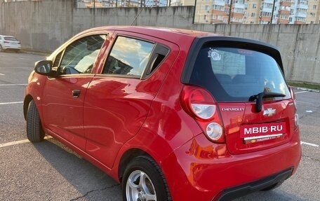 Chevrolet Spark III, 2014 год, 530 000 рублей, 4 фотография