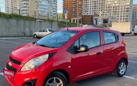 Chevrolet Spark III, 2014 год, 530 000 рублей, 2 фотография