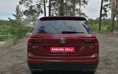 Volkswagen Tiguan II, 2019 год, 3 150 000 рублей, 6 фотография