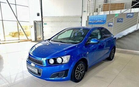 Chevrolet Aveo III, 2012 год, 999 900 рублей, 3 фотография
