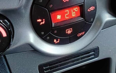 Ford Fiesta, 2010 год, 560 000 рублей, 2 фотография