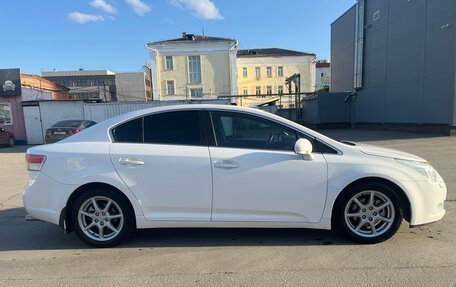 Toyota Avensis III рестайлинг, 2008 год, 900 000 рублей, 2 фотография