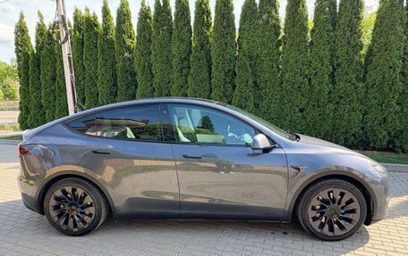 Tesla Model Y I, 2021 год, 3 000 000 рублей, 5 фотография