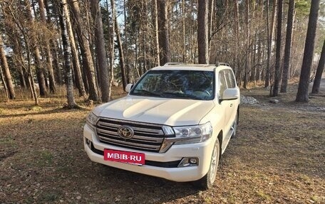 Toyota Land Cruiser 200, 2018 год, 7 999 000 рублей, 5 фотография