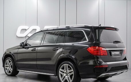 Mercedes-Benz GL-Класс, 2015 год, 3 990 000 рублей, 2 фотография