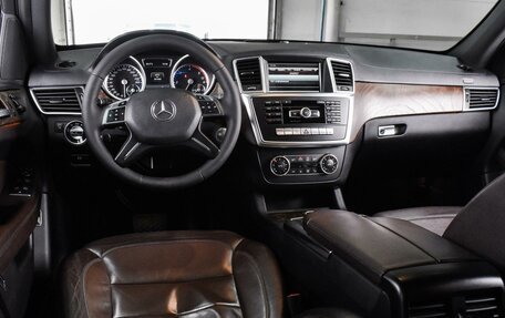 Mercedes-Benz GL-Класс, 2015 год, 3 990 000 рублей, 6 фотография