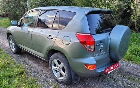 Toyota RAV4, 2006 год, 1 050 000 рублей, 4 фотография