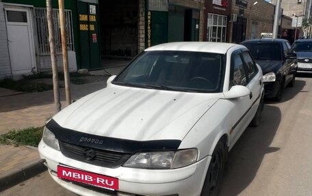 Opel Vectra B рестайлинг, 1996 год, 189 000 рублей, 2 фотография
