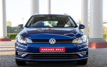 Volkswagen Golf VII, 2019 год, 1 850 000 рублей, 2 фотография