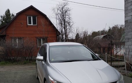 Honda Stream II, 2009 год, 1 550 000 рублей, 3 фотография