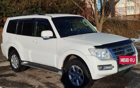 Mitsubishi Pajero IV, 2015 год, 2 100 000 рублей, 2 фотография