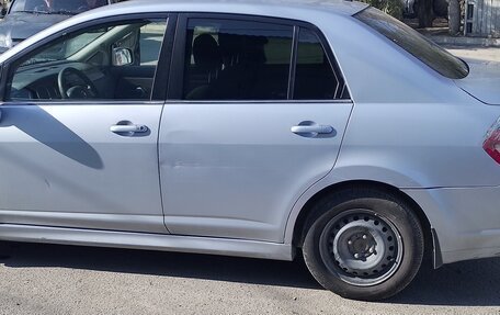Nissan Tiida, 2010 год, 550 000 рублей, 2 фотография
