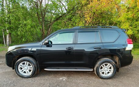 Toyota Land Cruiser Prado 150 рестайлинг 2, 2012 год, 2 600 000 рублей, 2 фотография