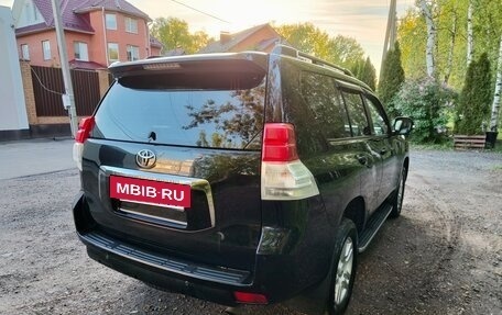 Toyota Land Cruiser Prado 150 рестайлинг 2, 2012 год, 2 600 000 рублей, 5 фотография