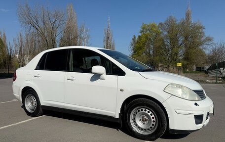 Nissan Tiida, 2004 год, 500 000 рублей, 3 фотография