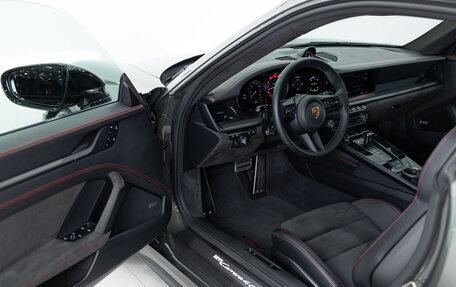 Porsche 911, 2021 год, 16 990 000 рублей, 7 фотография
