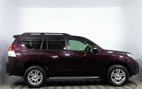 Toyota Land Cruiser Prado 150 рестайлинг 2, 2010 год, 2 240 000 рублей, 4 фотография