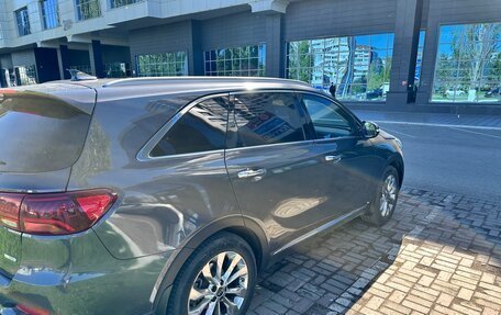 KIA Sorento III Prime рестайлинг, 2018 год, 2 500 000 рублей, 2 фотография