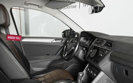 Volkswagen Tiguan II, 2019 год, 1 919 484 рублей, 5 фотография
