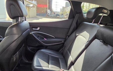 Hyundai Santa Fe III рестайлинг, 2015 год, 1 900 000 рублей, 3 фотография