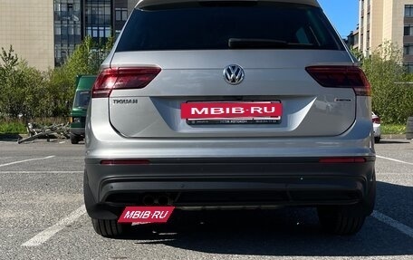 Volkswagen Tiguan II, 2018 год, 2 890 000 рублей, 5 фотография